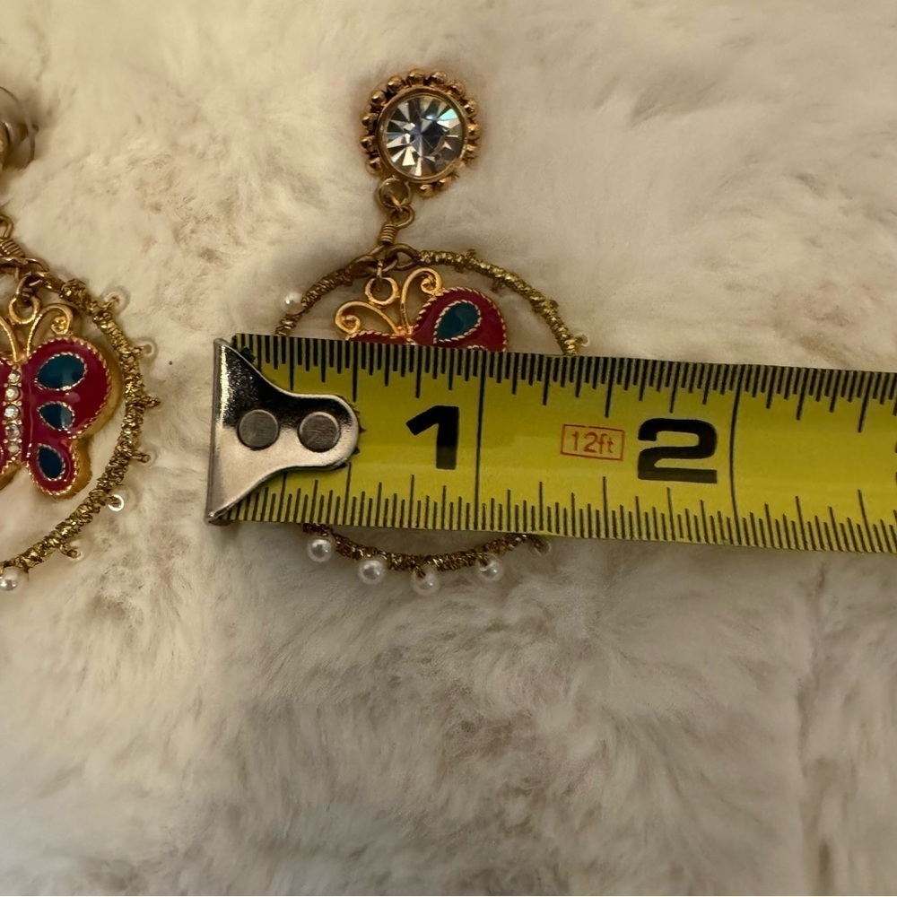 Betsy Johnson Butterfly Earrings. Gold dangling Butterflies. Pearls Pink Blue - Picture 3 of 10